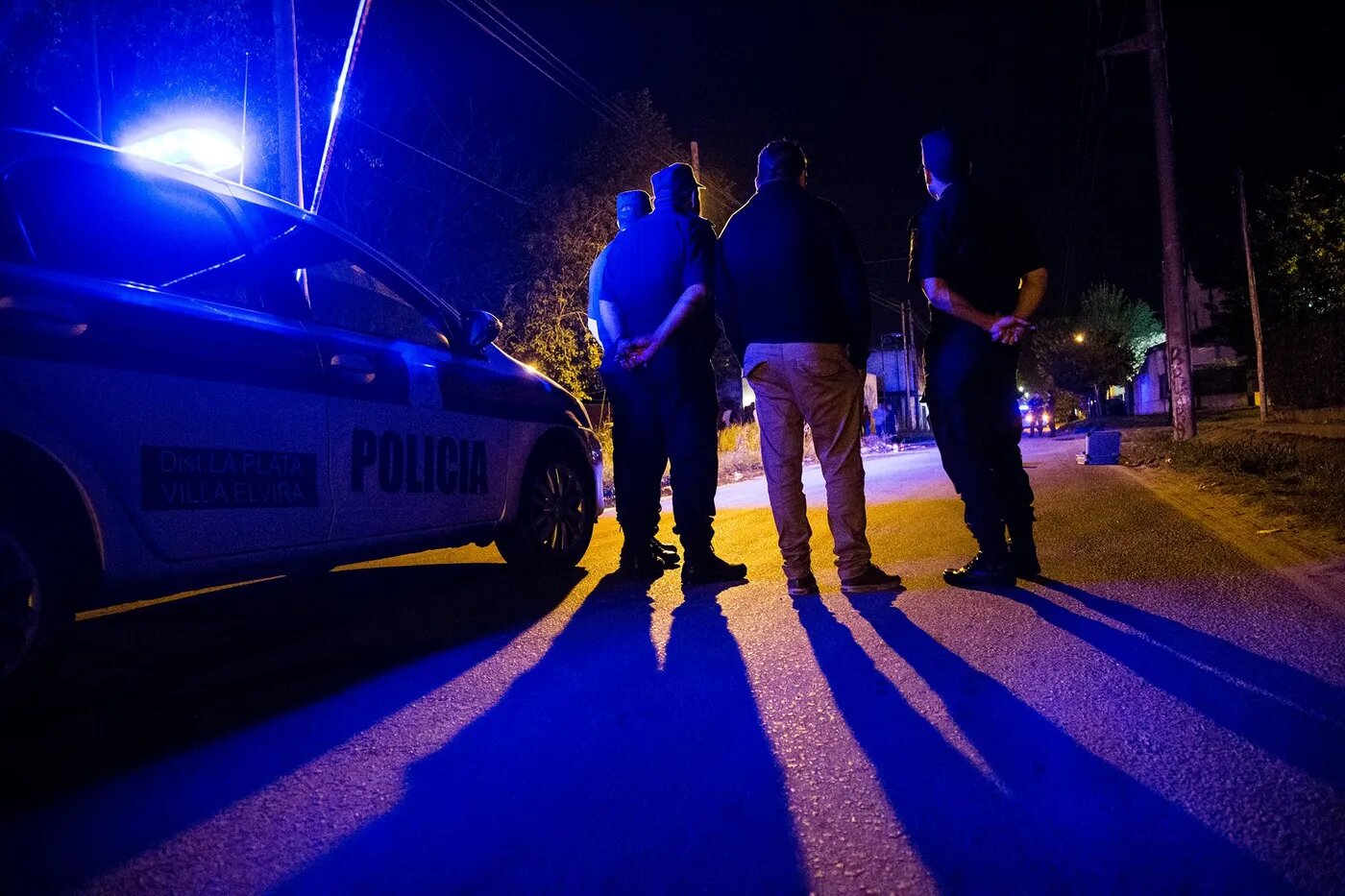 Femicidio en La Plata: un hombre apuñaló a una mujer en plena vía pública