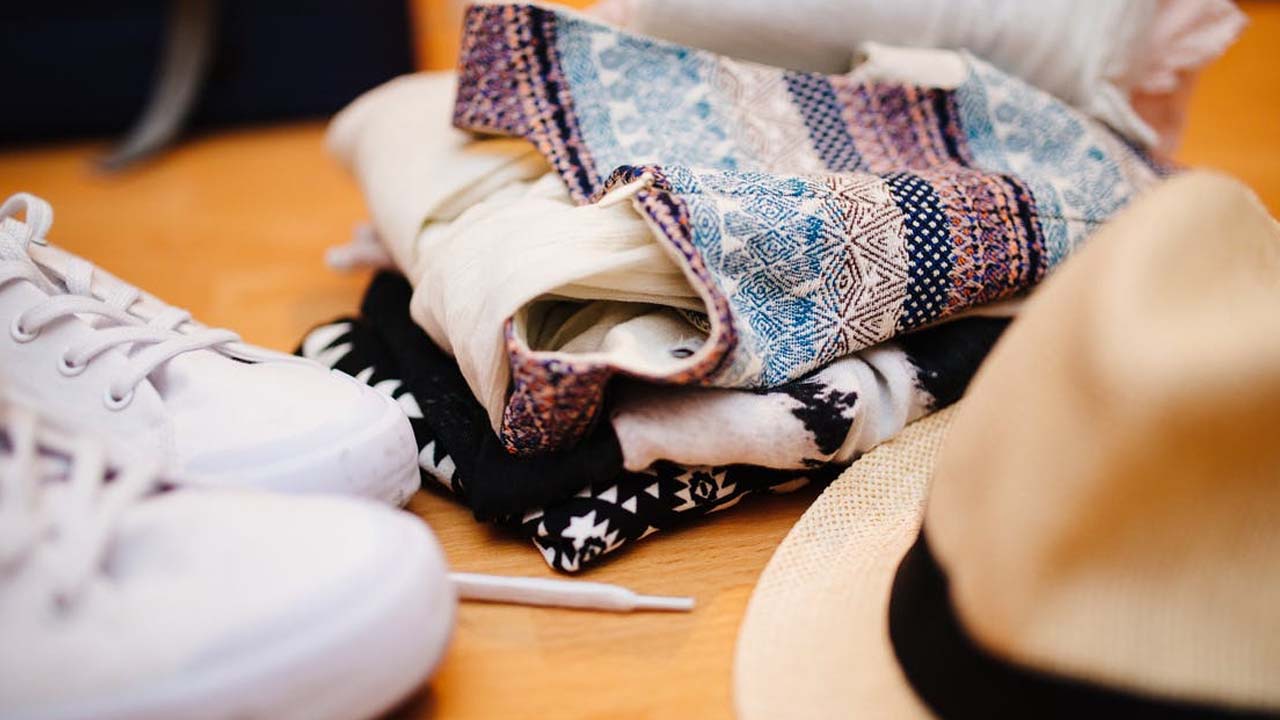 Nación bajó los impuestos a la importación de ropa: la UIA lo calificó de «industricidio»