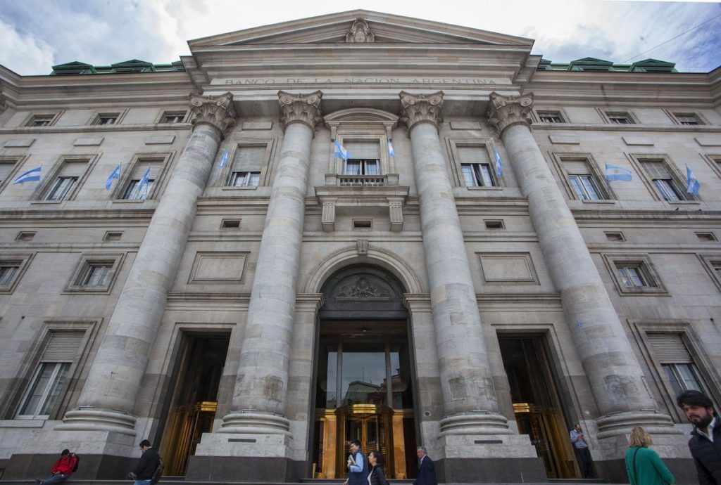 Los bancos subieron la tasa de interés