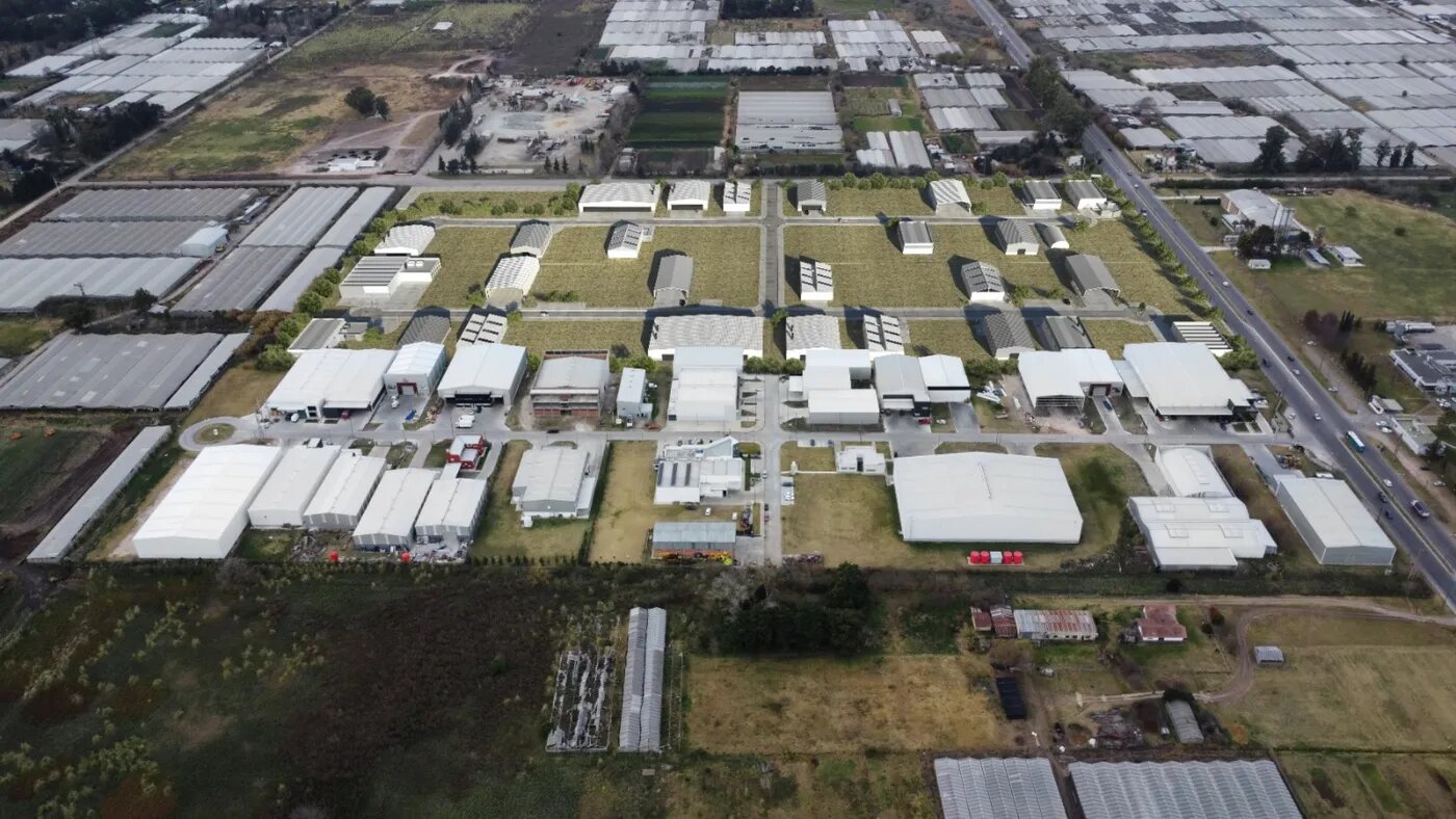 Histórico: Avanza la regularización del Parque Industrial II de La Plata