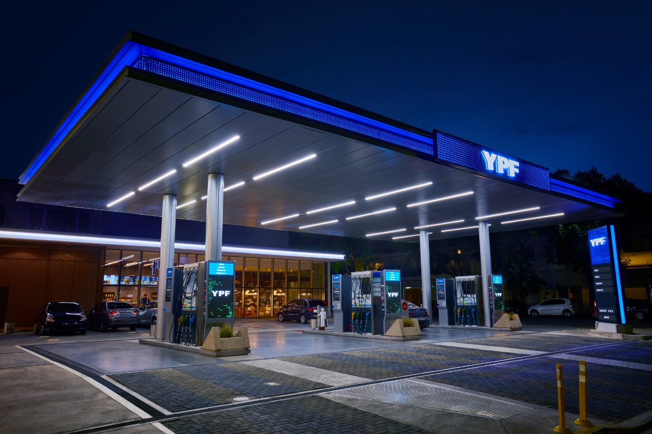 YPF aplicará precios más bajos por la madrugada